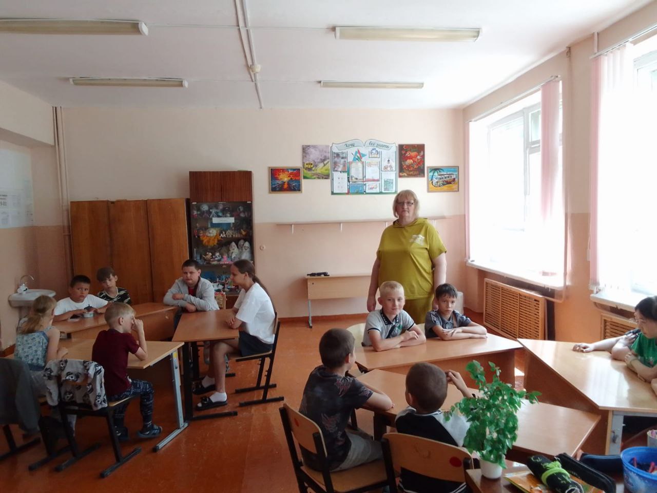 Песни из любимых мультфильмов.
